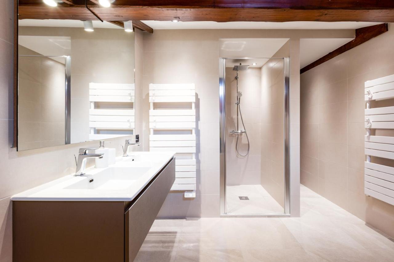 Chalé Les Praz - 280sqm - Sauna Cinema Fitness - 5 Bedrooms In Heart Of Les Praz - By Cozee